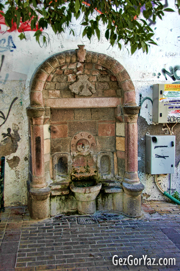 Midilli Kabartmalı &Ccedil;eşme